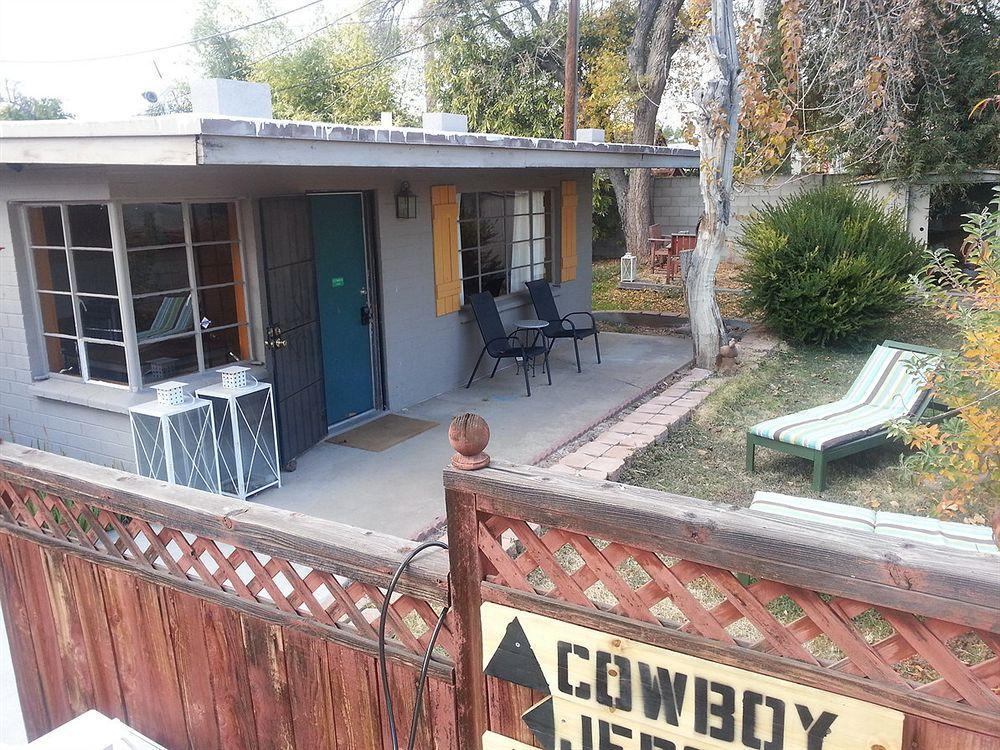 Zenyard Guest House 피닉스 외부 사진